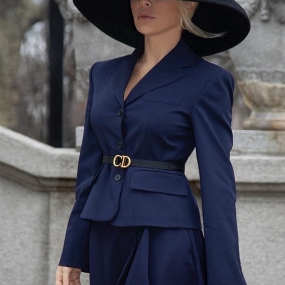 Zara Navy Blue Tailored Wool Blend Lapel Collar Long Sleeves Luxury Blazer Sz M